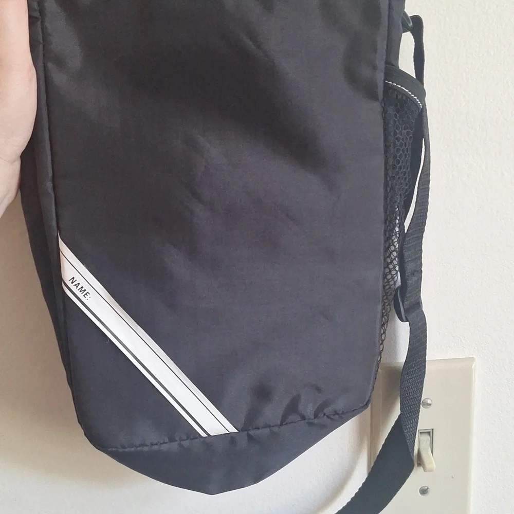 🎁Mello Yello Black Crossbody Insulated Bag FREE with $40 Purchase